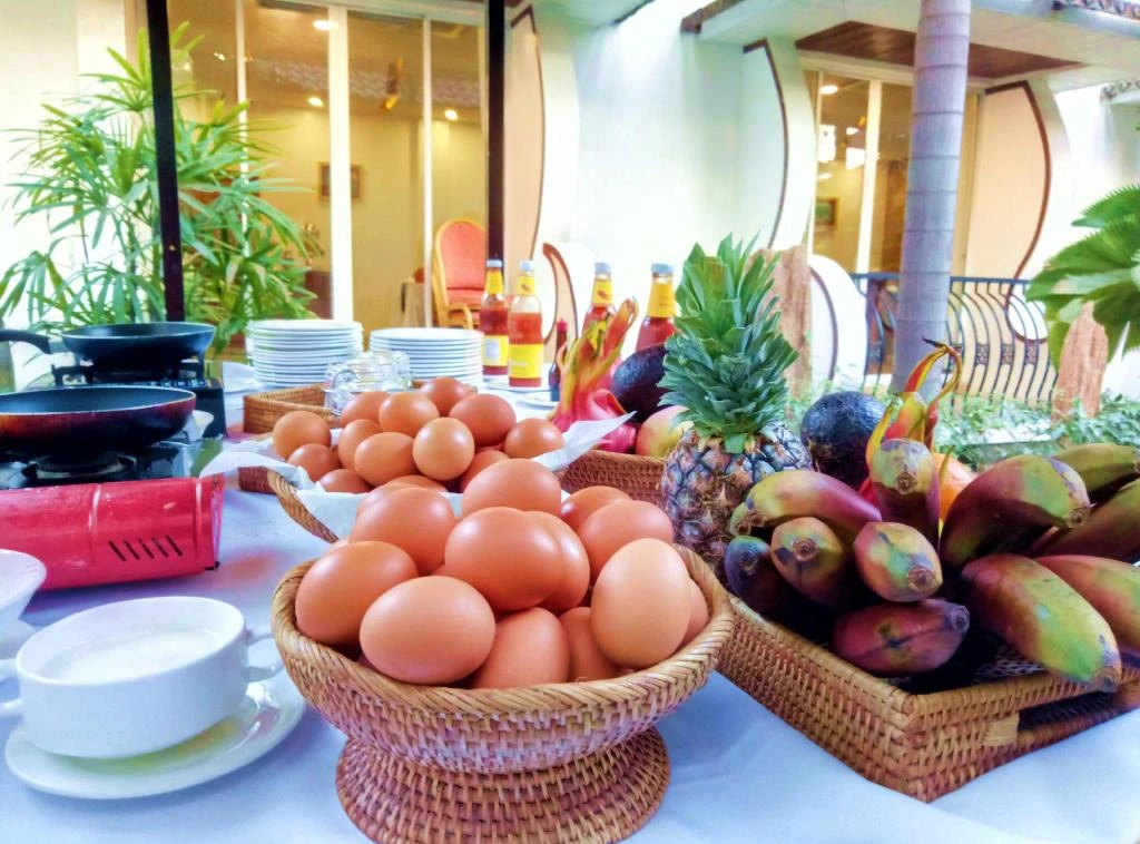 Yadanarpon Dynasty Hotel