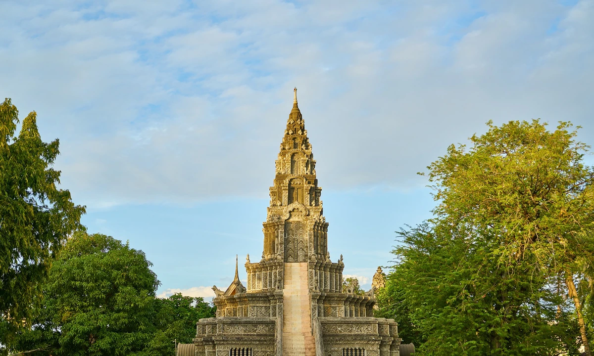Kambodscha mit Badeurlaub auf Koh Rong oder mit Dschungelprovinz Mondulkiri