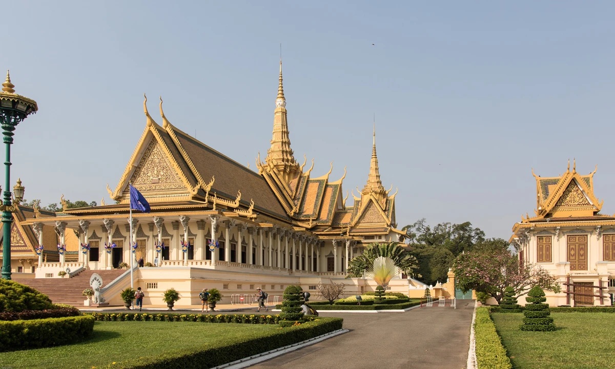 Tempel und Kultur: von Phnom Penh nach Siem Reap