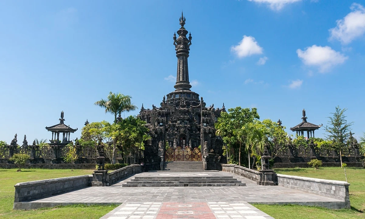 Bali Insel der Götter – Kultur und Paradiesstrand