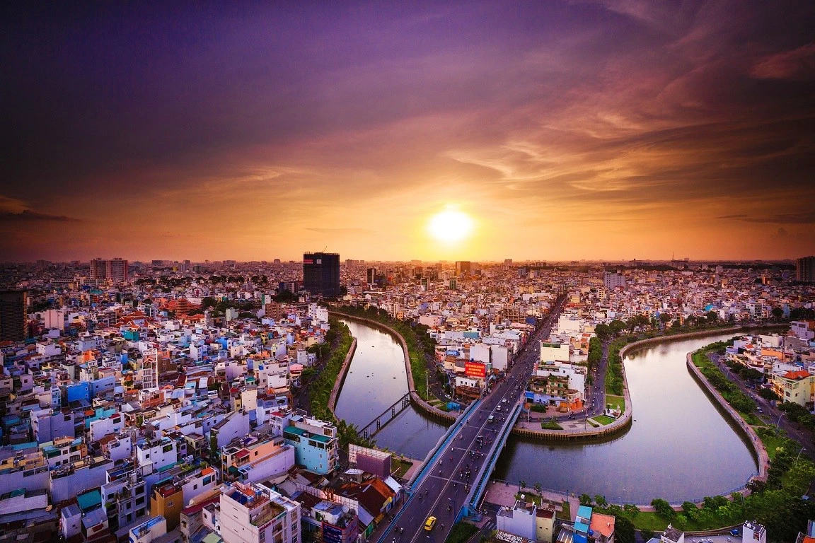 Vietnam Entdecken & Entspannen – Sommerreise mit Badeurlaub in Zentralvietnam