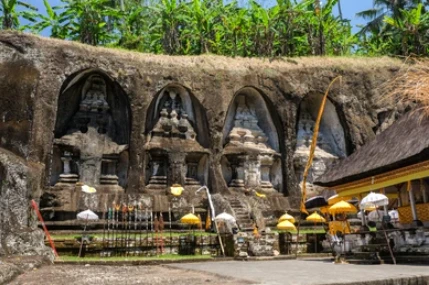 Bewundern Sie die Tempel Gunung Kawi und Tirta Empul