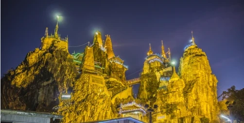 Entdecken Sie das bunte Loikaw