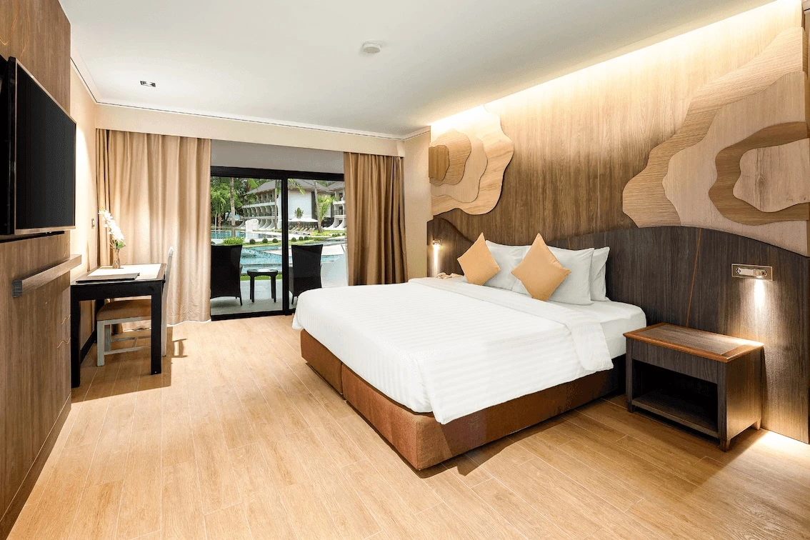 Amora Beach Resort Phuket