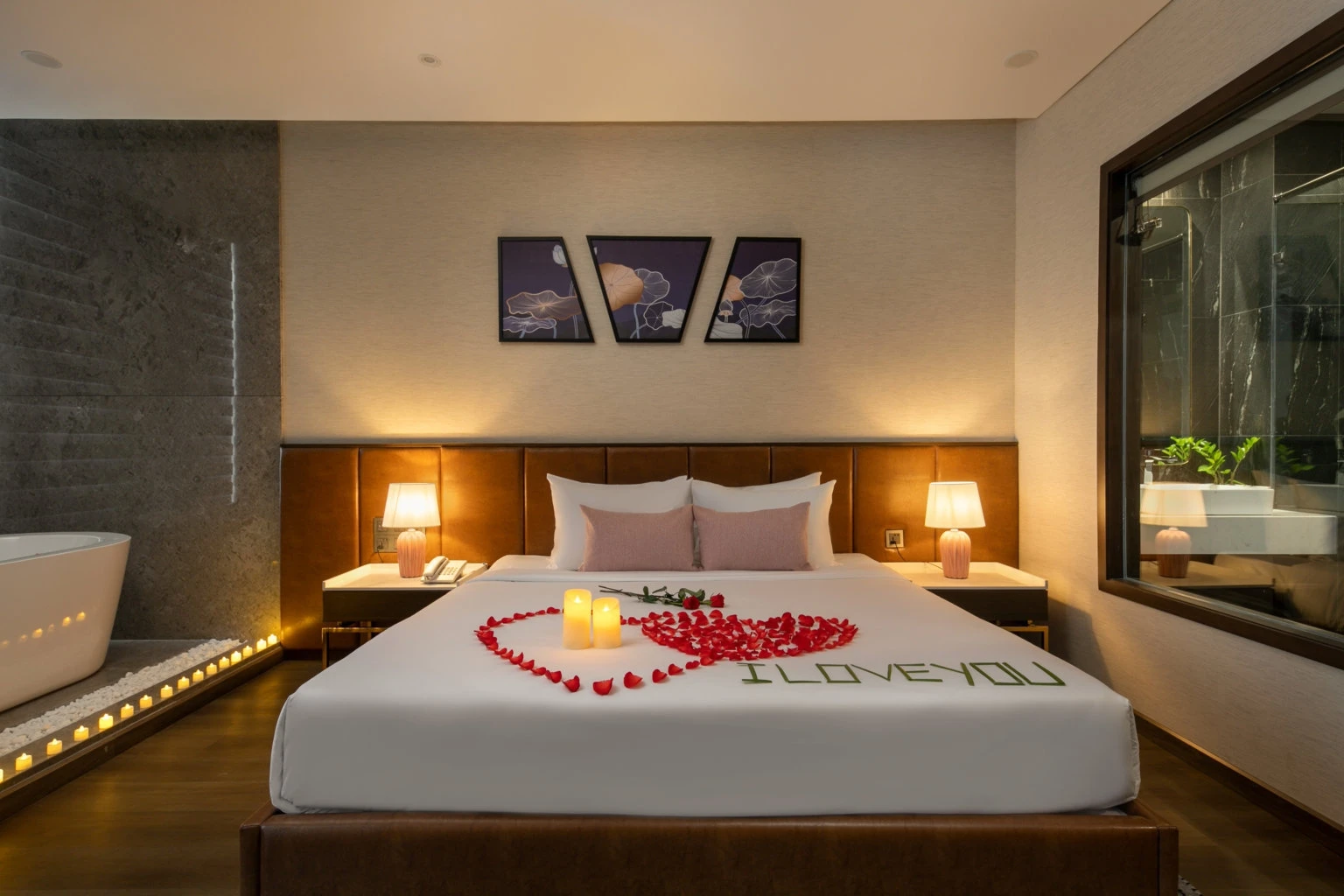 Golden Lotus Grand Hotel