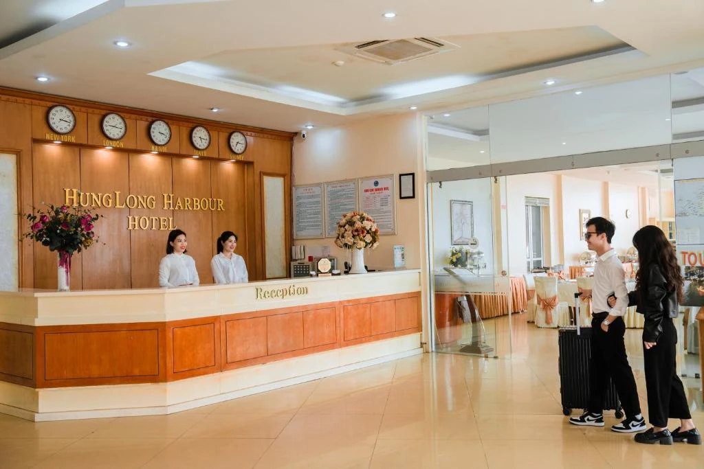 Hung Long Harbour Hotel