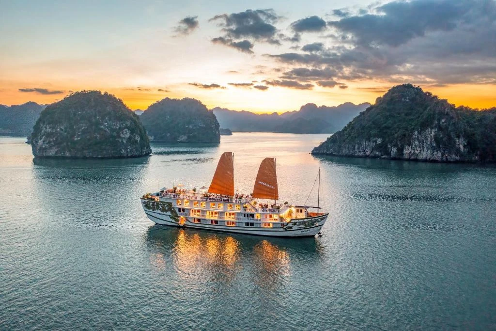 Indochina Sails