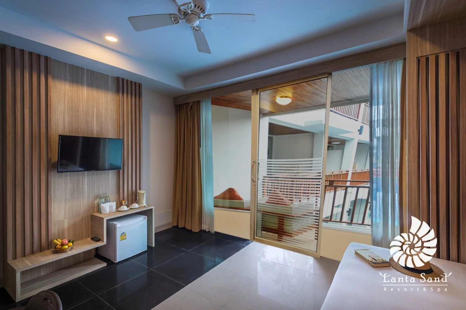 Lanta Sand Resort & Spa