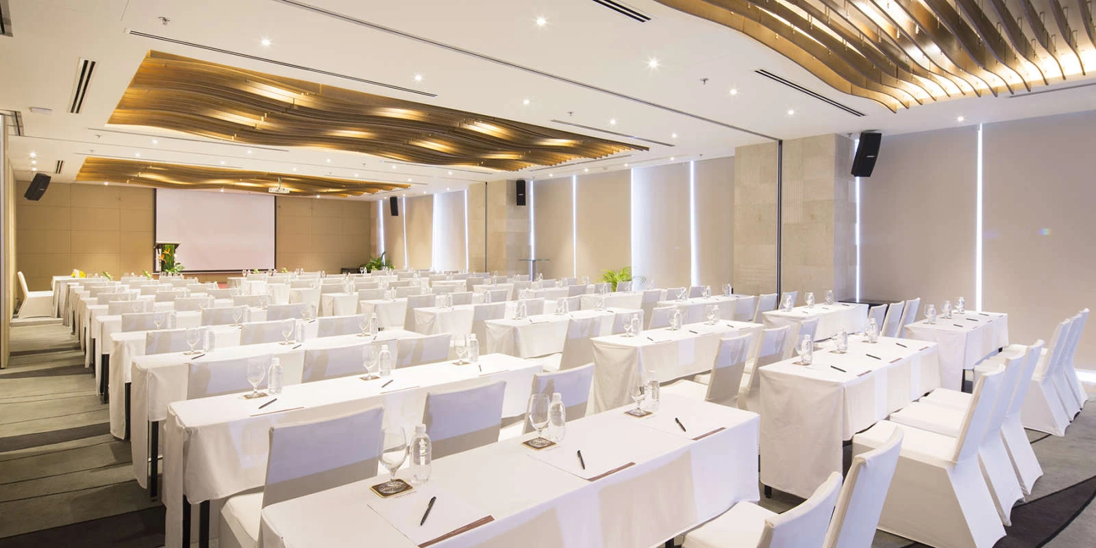 Liberty Central Saigon Riverside