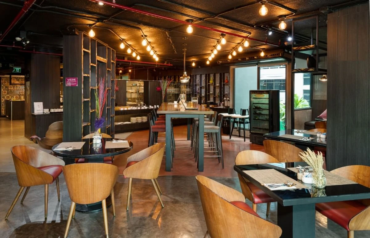 Maitria Mode Sukhumvit 15 Bangkok