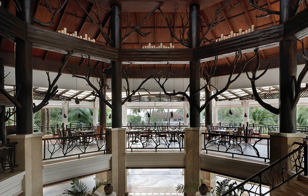 Rawi Warin Resort & Spa