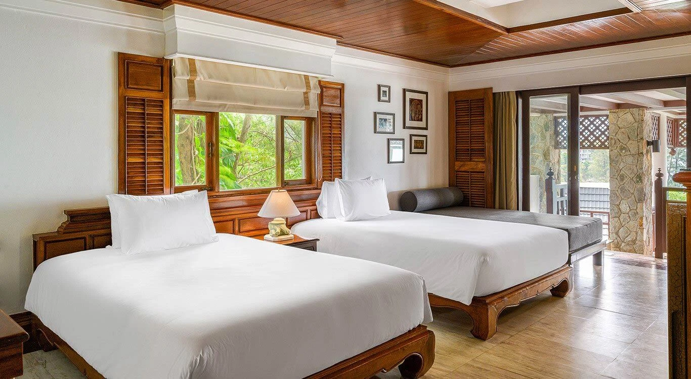 Thavorn Beach Village & Spa