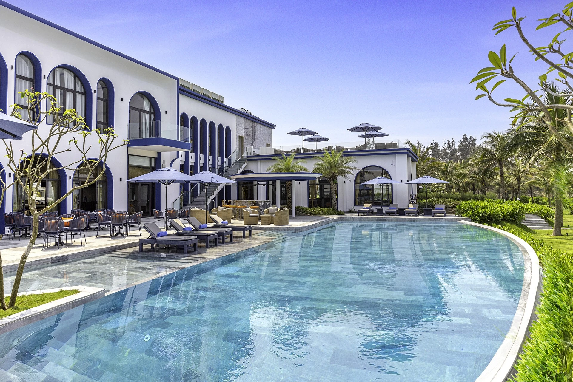 Wyndham Hoi An Royal Beachfront Resort & Villas