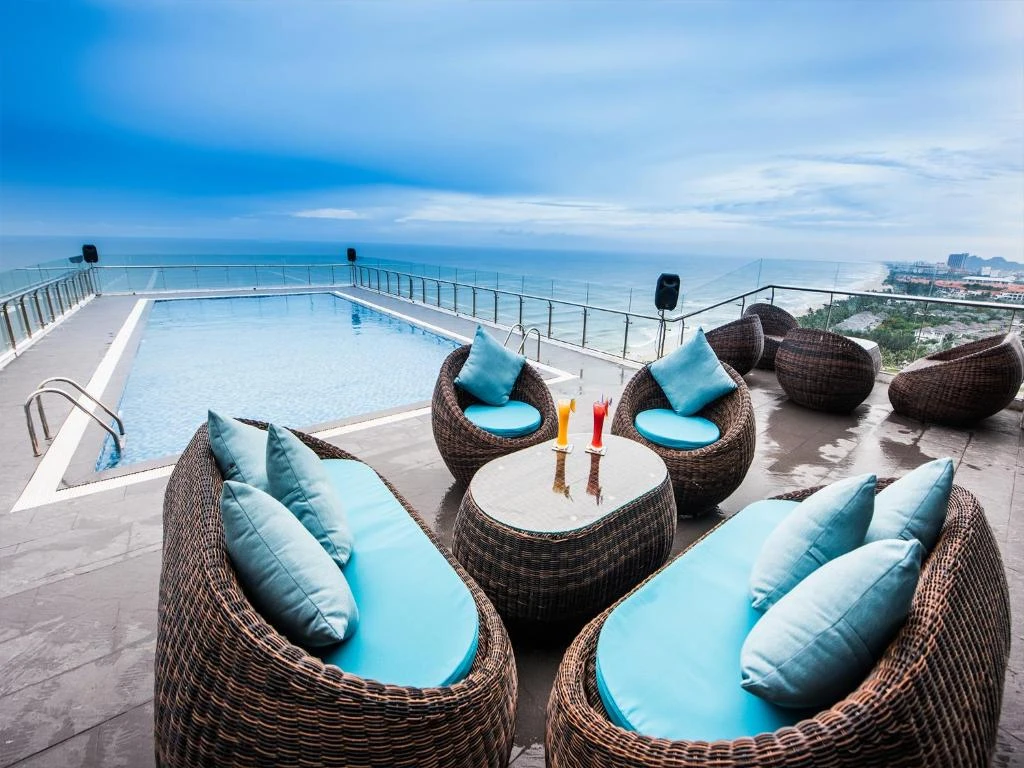Yarra Ocean Suites Da Nang