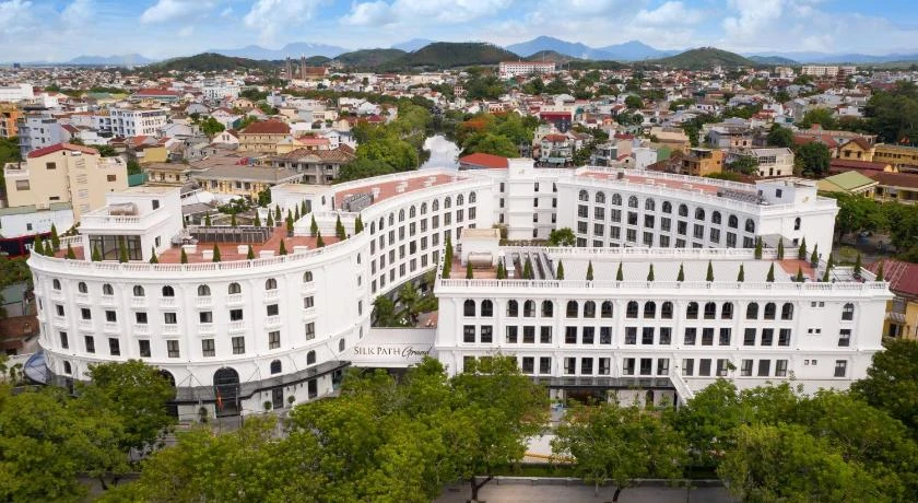 Silk Path Grand Hue Hotel