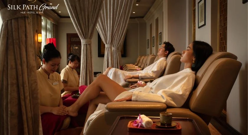 Silk Path Grand Hue Hotel